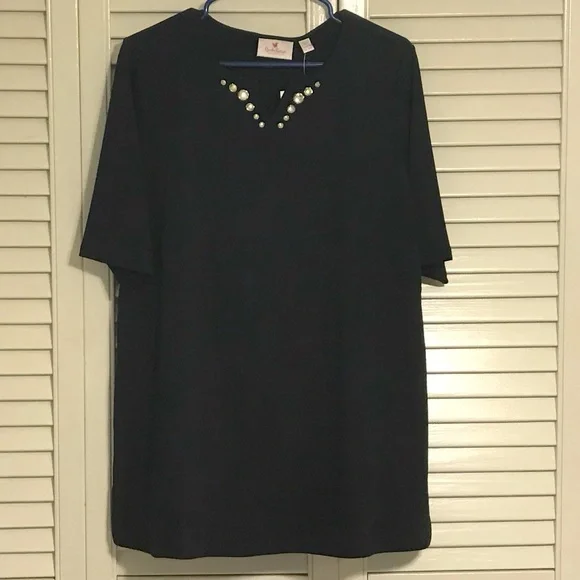 Quacker Factory Rhinestone Top - Picture 1 of 5